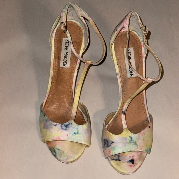Steve Madden Saally fabric T Strap ankle strap heels pastel watercolor sandals 9 - Picture 1 of 10